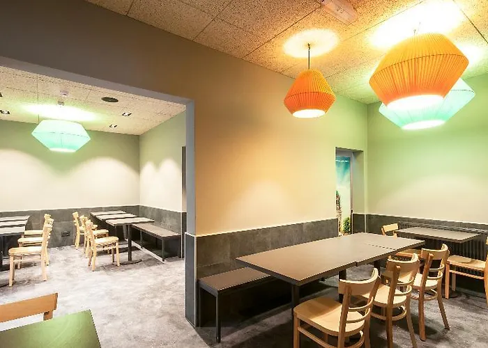 Hotell A&o Frankfurt Ostend 2*