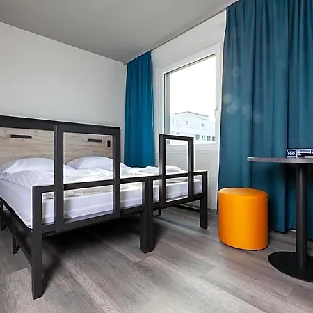 A&o Frankfurt Ostend Hotel 2*