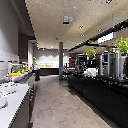 Hotel A&o Frankfurt Ostend