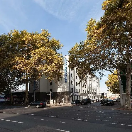 A&o Frankfurt Ostend Hotel