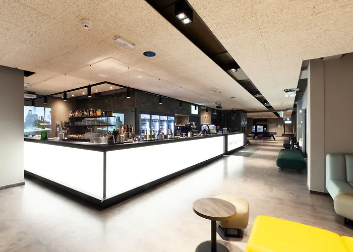 A&o Frankfurt Ostend 2*