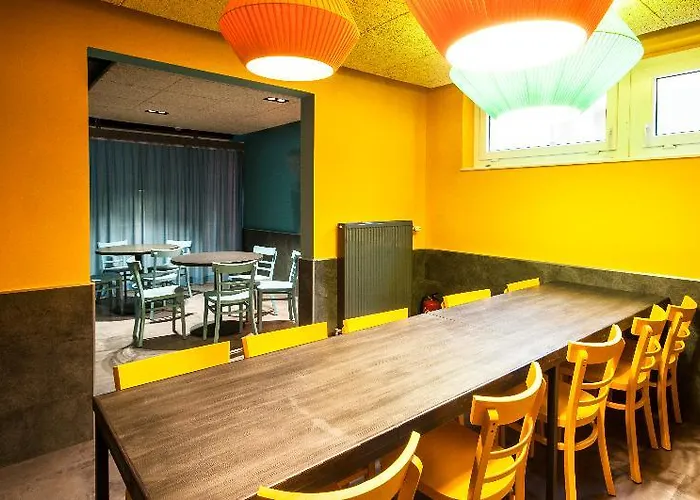 A&o Frankfurt Ostend 2*