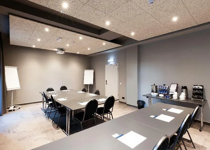 A&o Frankfurt Ostend 2*